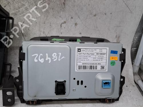 radio-opel-zafira-tourer-c-p12-2011-33730437 main image