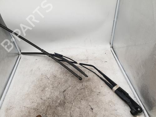 Used Front windshield wiper arm Front windshield wiper arm 28601727 28601727