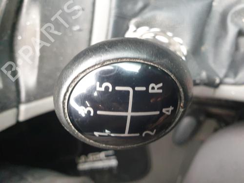 Used Shift knob RENAULT LAGUNA II (BG0/1_) 1.9 dCi (107 hp) 33123804