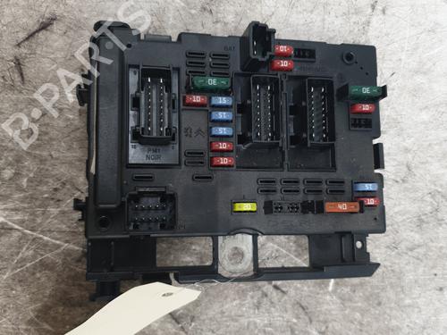 Used Fuse box PEUGEOT 206 Hatchback (2A/C) 1.4 HDi eco 70 (68 hp) 28386241