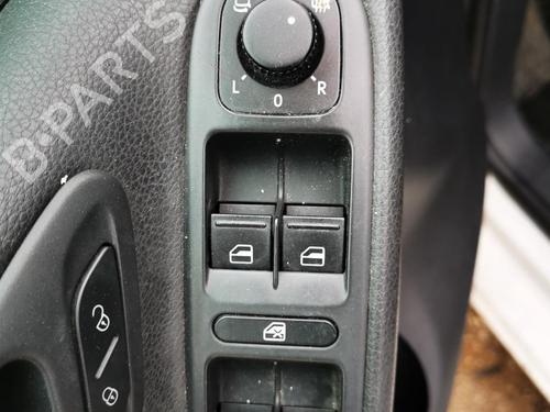 Used Left front window switch Left front window switch VW GOLF VI (5K1) 1.6 TDI (105 hp) 22878350 22878350