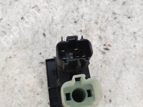 Switch FORD MONDEO III Turnier (BWY) 1.8 16V | BP22866540I30 
