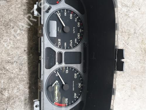 Used Instrument cluster PEUGEOT 306 Hatchback (7A, 7C, N3, N5) 2.0 HDI 90 (90 hp) 29896368