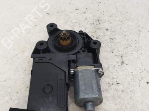 Used Left front window motor Left front window motor RENAULT GRAND SCÉNIC III (JZ0/1_) 1.9 dCi (JZ0J, JZ0N, JZ1K, JZ1S) (131 hp) 22874814 22874814