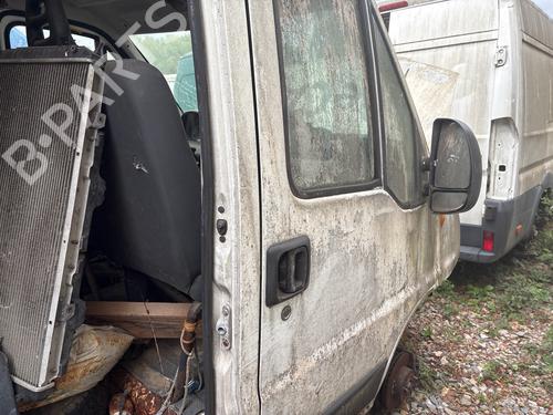 Used Right front door Right front door 39178799 39178799