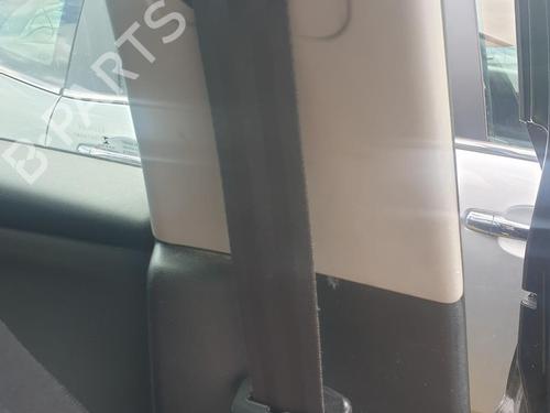front-left-seatbelt-citroen-c4-picasso-ii-2013-36367771 main image