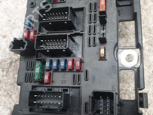 Fuse box PEUGEOT 206 CC (2D) 2.0 S16 | BP29840033E1