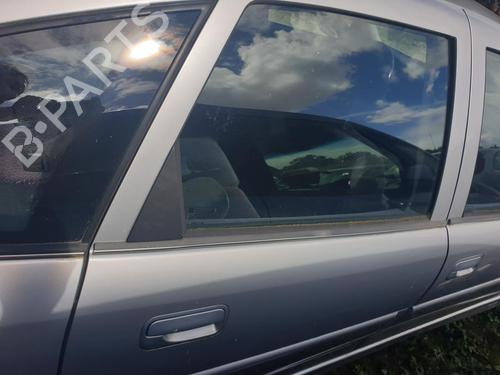 Dør højre bagtil OPEL VECTRA B Hatchback (J96) 1.8 i 16V (F68) (116 hp) 28415850