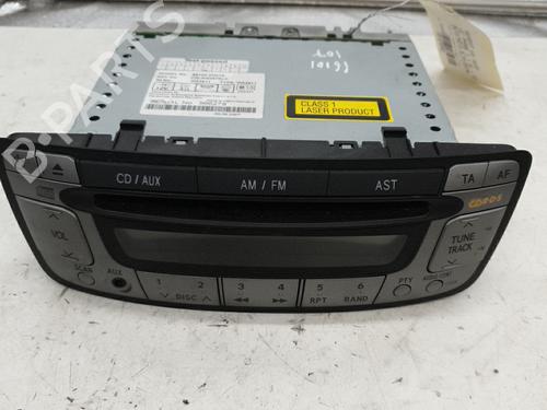 Used Radio PEUGEOT 107 (PM_, PN_) 1.0 (68 hp) 23832367