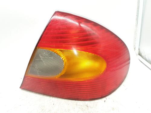 Used Right taillight FORD MONDEO II (BAP) 1.8 TD (90 hp) 23029804