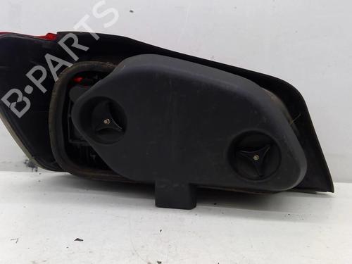 Right taillight PEUGEOT 306 Hatchback (7A, 7C, N3, N5) 2.0 HDI 90 | BP22882015C35 