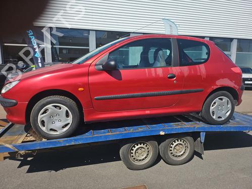 Pièces Détachées Usagées PEUGEOT 206 Hatchback (2A/C) 1.9 D (69 hp) 4345774