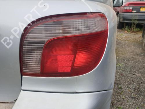 right-taillight-toyota-yaris-_p1_-1999-2000-2001-2002-2003-2004-2005-26124993 main image