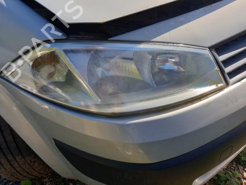 Used Right headlight RENAULT MEGANE II Estate (KM0/1_) 1.5 dCi (KM0F, KM0T, KM2B) (82 hp) 25141232