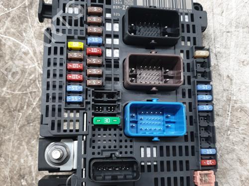 Used Fuse box CITROËN C4 Picasso II 1.6 HDi / BlueHDi 115 (115 hp) 30967925