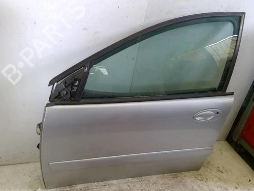 Used Left front door Left front door CITROËN C5 II (RC_) 2.0 HDi (RCRHRH) (136 hp) 22875651 22875651