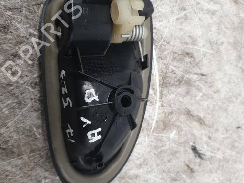 Used Front right interior door handle Front right interior door handle 23233520 23233520