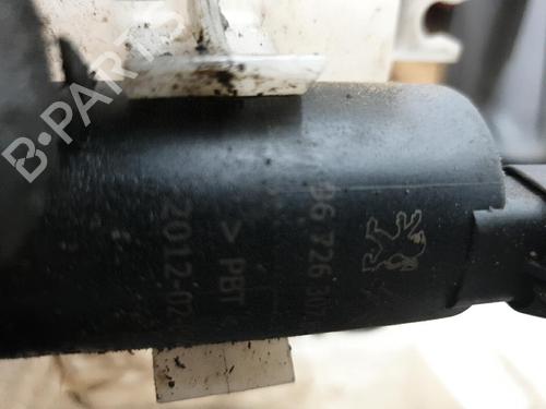 Windscreen washer tank PEUGEOT 508 SW I (8E_) 2.0 HDi | BP22865883C113 