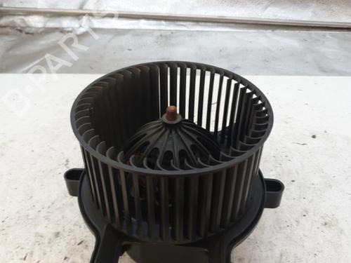 Used Heater blower motor PEUGEOT 5008 (0U_, 0E_) 1.6 HDi (114 hp) 22864596