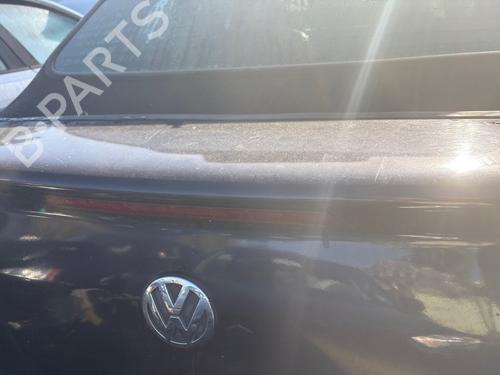 Used Third brake light Third brake light VW GOLF IV Cabriolet (1E7) 1.8 (75 hp) 40497530 40497530