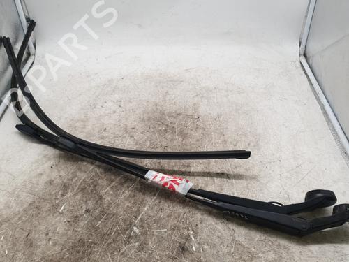 Used Front windshield wiper arm CITROËN C4 Picasso II 1.6 HDi / BlueHDi 115 (115 hp) 30967911
