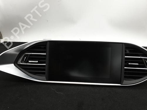 Used Display monitor PEUGEOT 308 II (LB_, LP_, LW_, LH_, L3_) 1.5 BlueHDI 100 (102 hp) 22872384