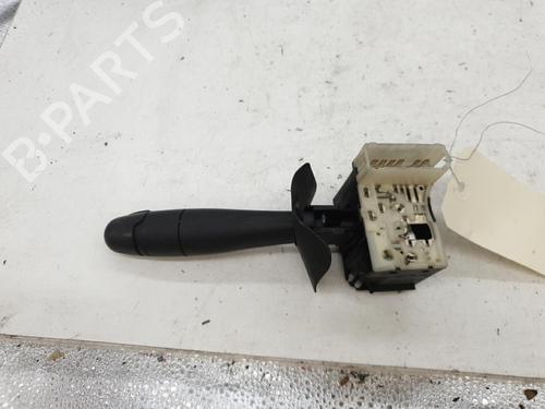 Steering column stalk RENAULT CLIO II (BB_, CB_) 1.9 D (B/CB0E, BB0J) | BP22881357I23 