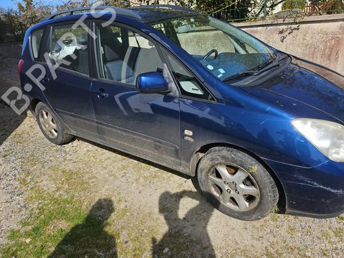 Brugte TOYOTA COROLLA Verso (_E12_) 2.0 D-4D (CDE120_, CDE120R) (90 hp) 4220203