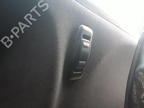 Højre bagtil elrude kontakt MAZDA MPV II (LW) 2.0 DI (136 hp) 22882842