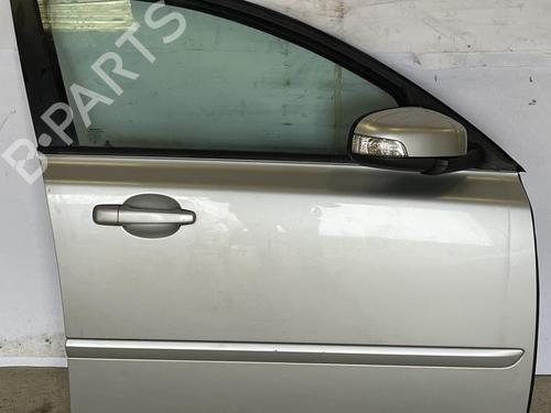 Używane Drzwi przednie prawe VOLVO V50 (545) 2.0 D (136 hp) 22880731