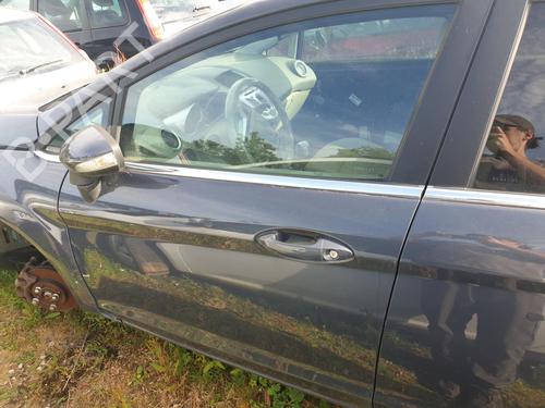 Used Left front door Left front door 36960958 36960958