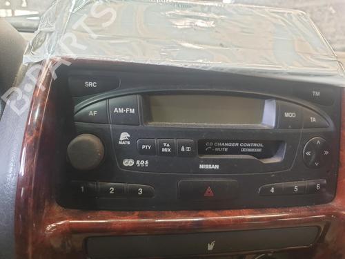 Used Radio Radio NISSAN TERRANO II (R20) 2.7 TDi 4WD (125 hp) 33742087 33742087