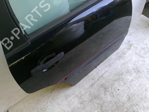 Used Right rear door Right rear door 22876744 22876744
