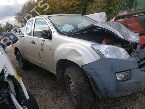 Brugte ISUZU D-MAX II (TFR, TFS) 2.5 CRDi 4x4 (TFS86J) (163 hp) 2471025
