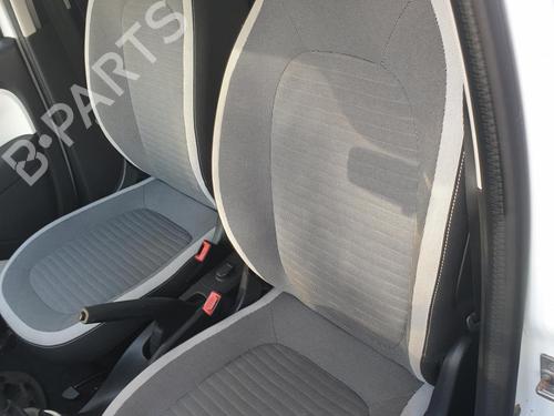 Left front seat RENAULT TWINGO III (BCM_, BCA_) 1.0 SCe 70 (BCMB) | BP30106853C15