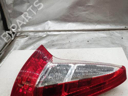 right-taillight-citroen-c4-coupe-la_-14-16v-6351t6-2004-2005-2006-2007-2008-2009-2010-2011-2012-2013-22874125 main image