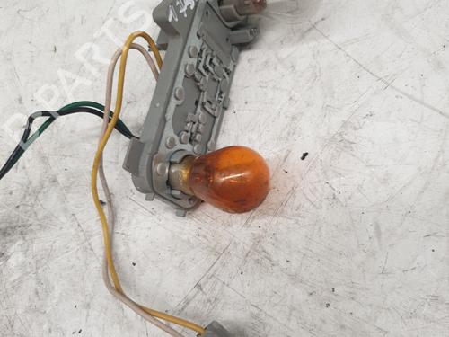 lamp-holder-toyota-yaris-_p9_-2005-2006-2007-2008-2009-2010-2011-2012-2013-2014-37754240 main image