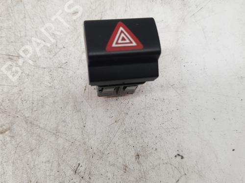 warning-switch-citroen-c4-grand-picasso-ii-da_-de_-2013-23831937 main image