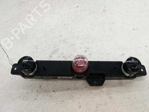 Used Warning switch FIAT 500 (312_) 1.3 D Multijet (312AXE1A) (95 hp) 24421829