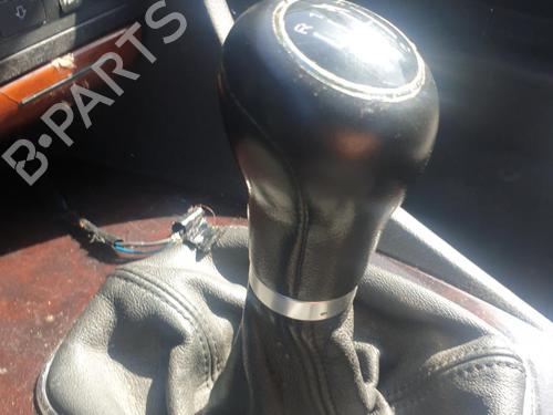Used Shift knob Shift knob 38252874 38252874