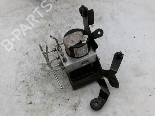 Used ABS pump ABS pump RENAULT MEGANE III Hatchback (BZ0/1_, B3_) 1.5 dCi (86 hp) 24421216 24421216