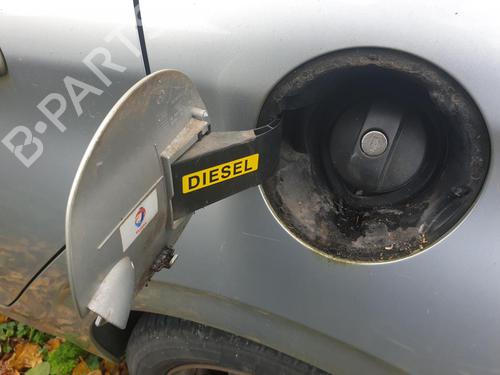 Fuel flap PEUGEOT 208 I (CA_, CC_) 1.6 HDi / BlueHDi 75 | BP30156116C131 