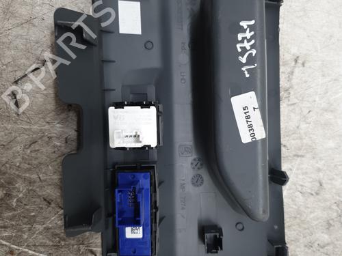 Used Headlight switch Headlight switch CITROËN JUMPY III Van (V_) 1.6 BlueHDi 95 (95 hp) 28020970 28020970