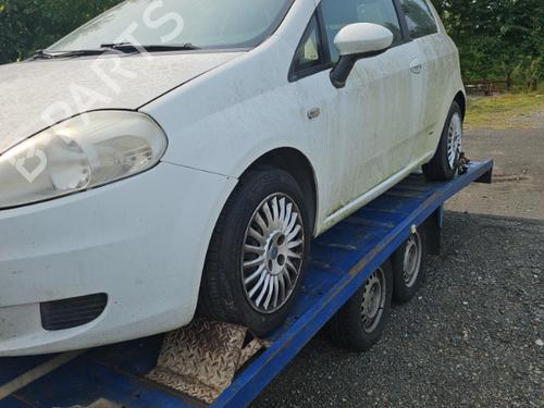 Alternator FIAT GRANDE PUNTO (199_) 1.3 D Multijet | BP22869924M7 