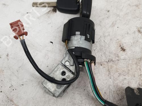 electronic-module-peugeot-307-3ac-2000-2001-2002-2003-2004-2005-2006-2007-2008-2009-2010-2011-2012-24429877 main image