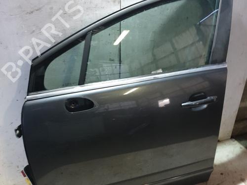 Used Left front door PEUGEOT 5008 (0U_, 0E_) 1.6 HDi (114 hp) 23250913