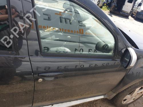 Used Right front door Right front door 38605750 38605750
