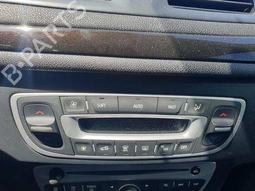Climate control RENAULT MEGANE III Hatchback (BZ0/1_, B3_) 1.9 dCi (BZ0N, BZ0J) | BP37526881I5 - Image 3