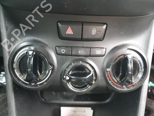Climate control PEUGEOT 208 I (CA_, CC_) 1.2 VTI 82 | BP30156079I5