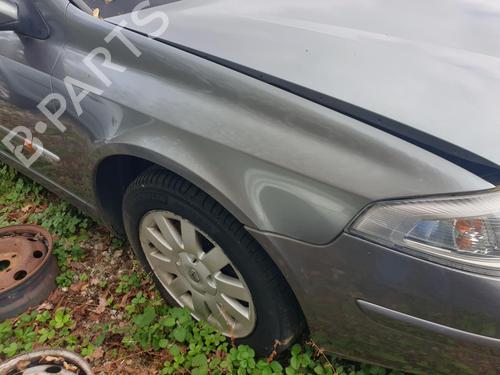 Used Right front fenders Right front fenders 39044044 39044044